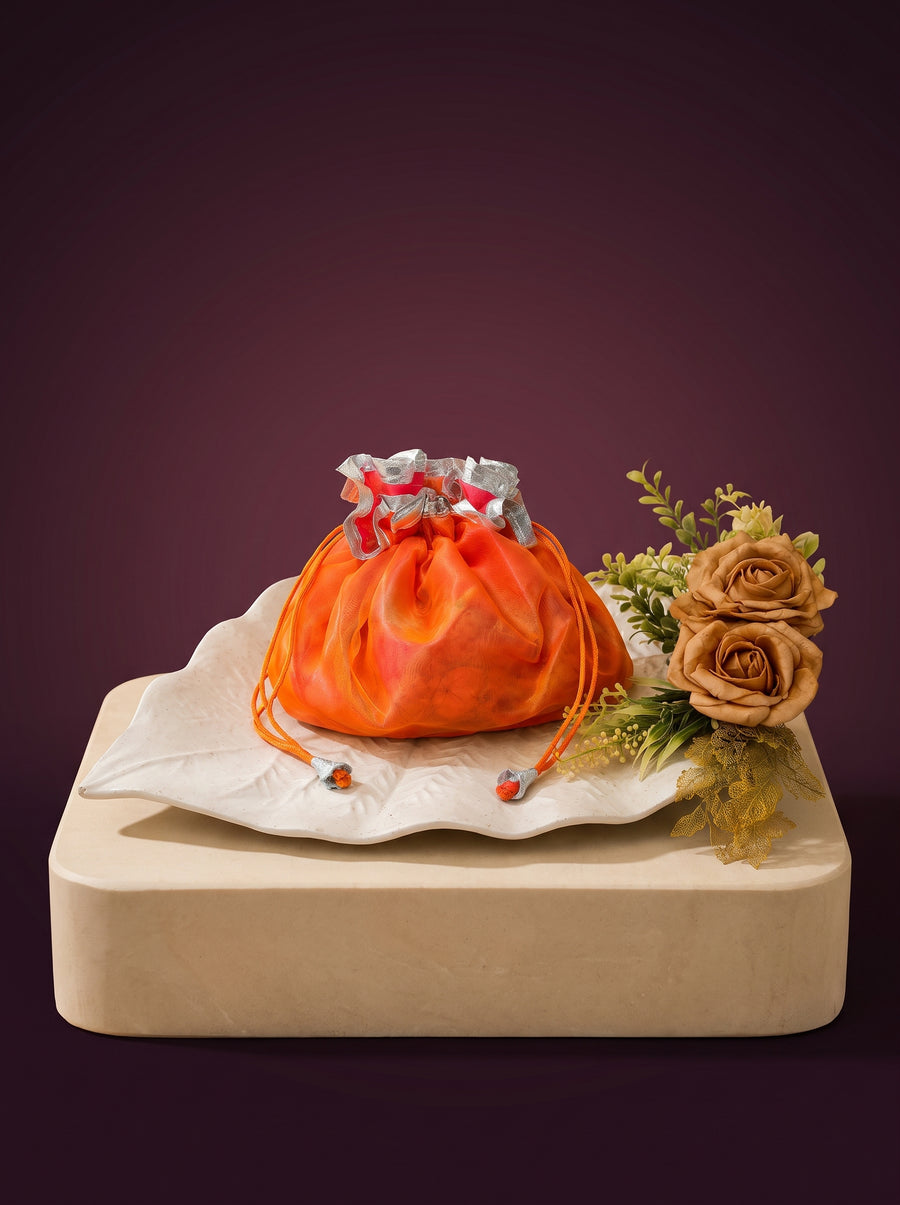 The Ceramic Leaf Hamper