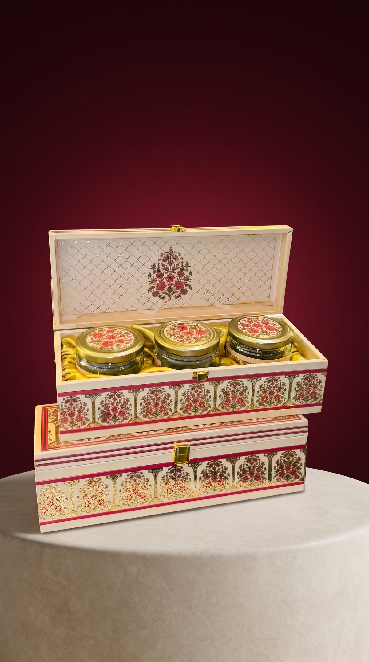The Pink Motif Box