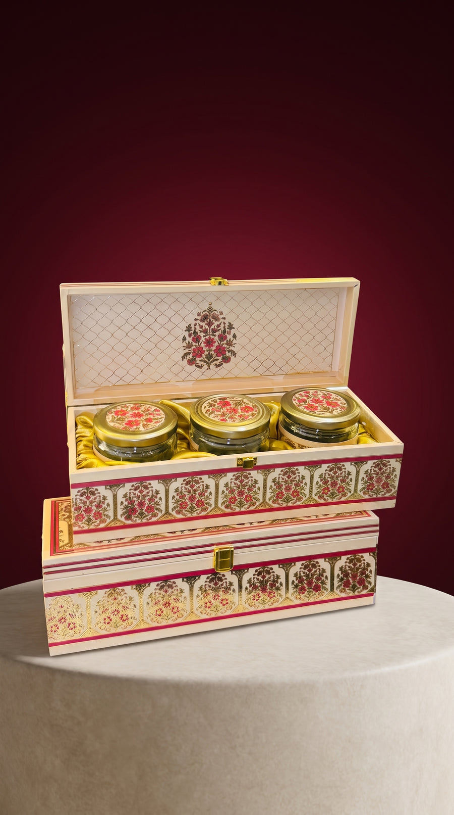 The Pink Motif Box